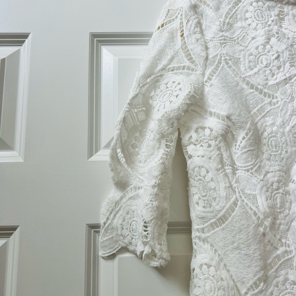 Elegant White Lace Long Sleeve Dress - Picture 7 of 8